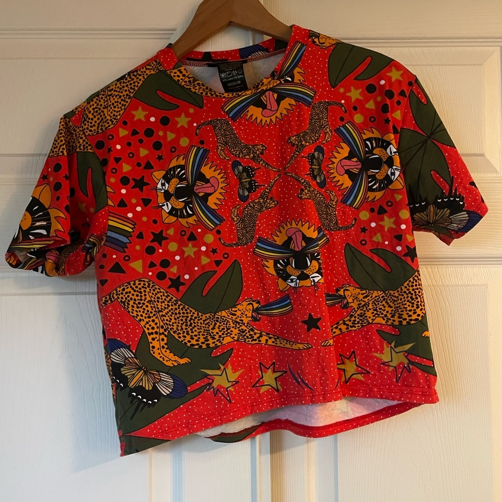 Nooworks Pride Tiger Crop Tee